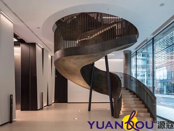 液態(tài)金屬樓梯中有些優(yōu)勢(shì)？